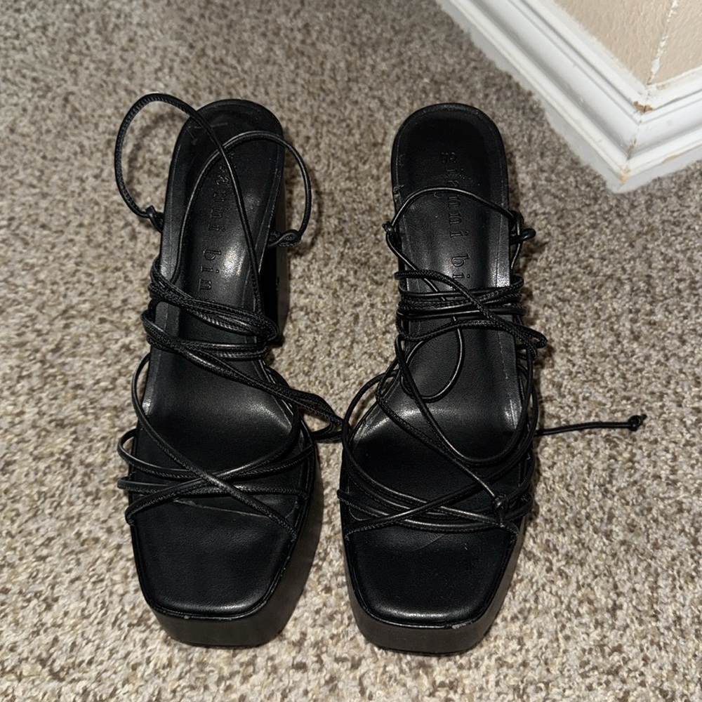 Gianni Bobbi black strap of block heel platform - Picture 6 of 9